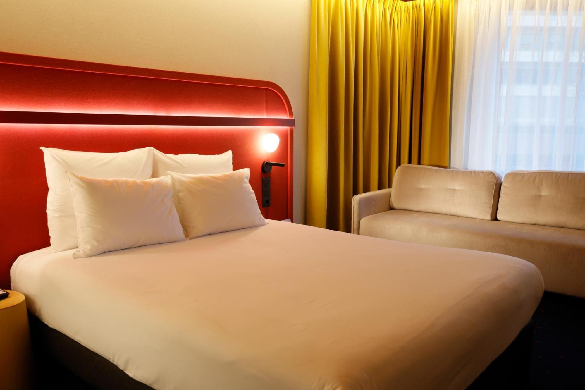 Mercure Warszawa Centrum Buitenkant foto