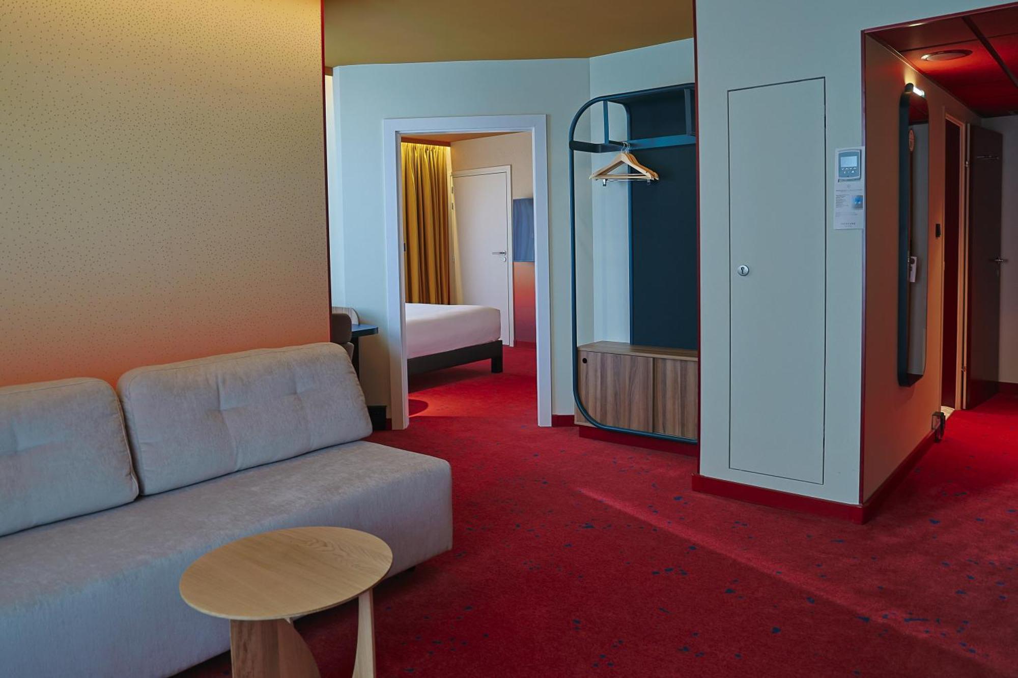 Mercure Warszawa Centrum Buitenkant foto